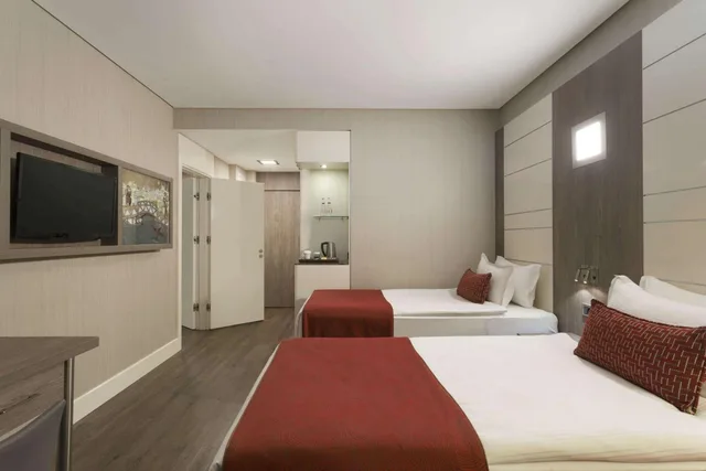Room, Twin Beds, Smoking, Ramada Encore By Wyndham Bayrampasa 10/10
