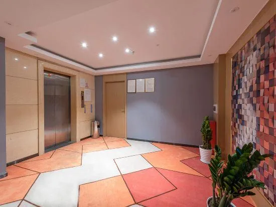 Guangzhou Lujiang Tian Yue Hotel، غوانزو 9/26