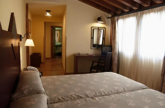 غرفة بسرير مزدوج أو سريرين منفصلين، La Casa Mudejar Hotel Spa 9/10