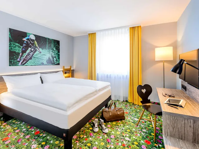 Standard, Double Bed, Felix Hotel Kaufbeuren 1/1