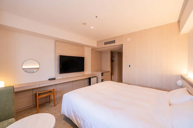 غرفة ديلوكس بسرير مزدوج في المبنى الرئيسي، Richmond Hotel Sendai 2/3