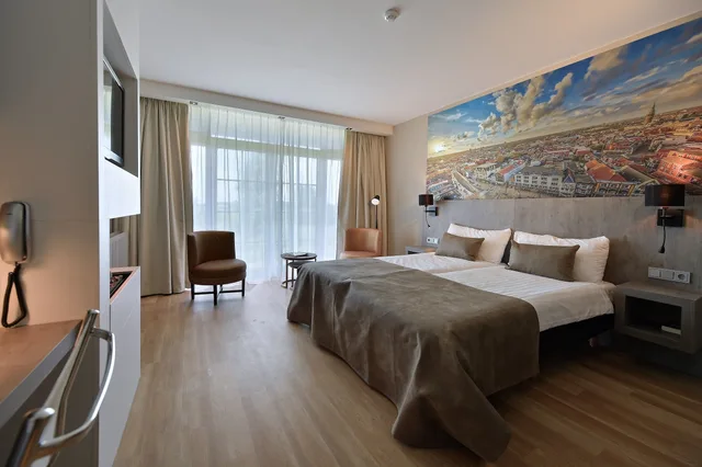 غرفة سوبيريور بشرفة، Van Der Valk Hotel Groningen Westerbroek 3/4