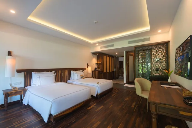 غرفة قياسية بسريرين منفصلين بإطلالة على الحديقة بشرفة، Alibu Resort 3/6