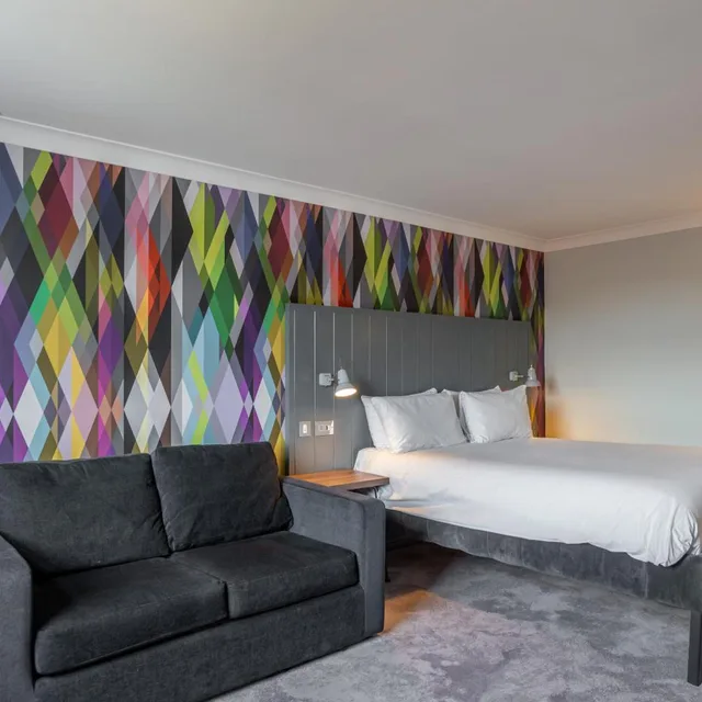 غرفة عائلية بسرير مزدوج، Village Hotel St Davids Nr Chester 5/8