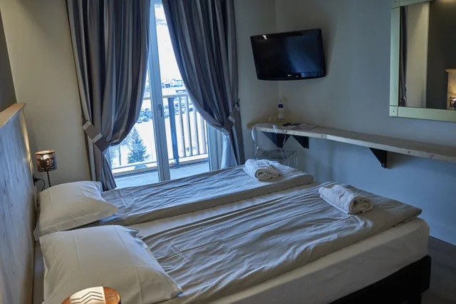 غرفة بسريرين منفصلين، Hotel Piandineve 3/5
