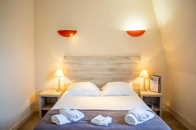 Classic, Double Bed, Bay View, Hotel Du Port Et Des Bains 5/9