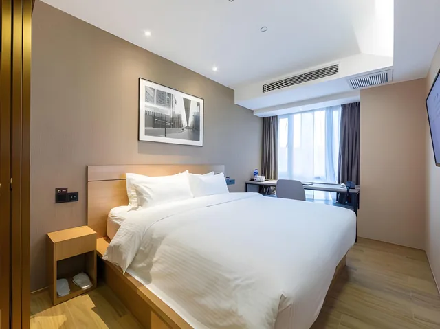 2 Bedrooms, Family, Suite, Bridal Tea House Hotel Panyu Guangzhou 2/2