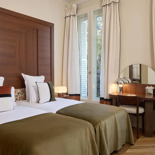 غرفة سوبيريور بسرير كينج، HOTEL D'ARGENSON 2/9