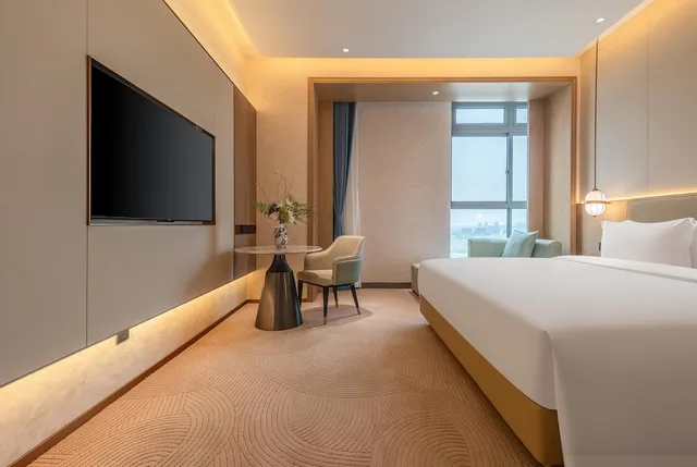 Suite, King Bed, Sky View، Wyndham Garden Shanghai Songjiang 2/2