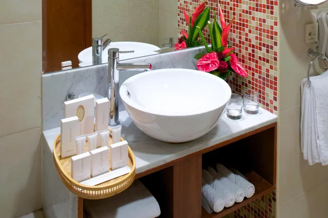 غرفة ديلوكس بسرير كينج، Montreal Barsha Hotel 8/9
