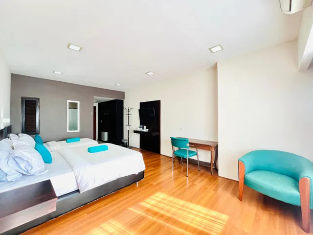 City, Suite، Capital O 769 City Hotel 3/3