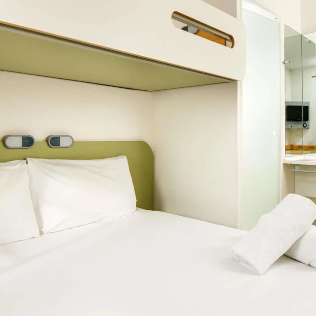 غرفة قياسية بسرير مزدوج وسرير فردي، Ibis Budget Sheffield Arena 2/10