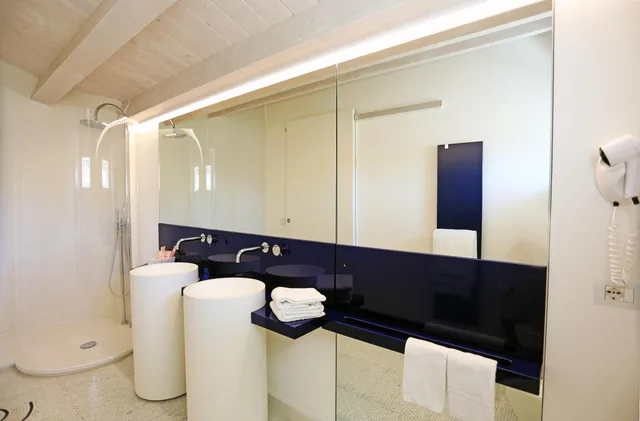 جناح بإطلالة على البحر، Zafran Boutique Hotel 2/5