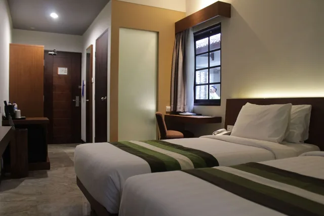 غرفة قياسية بسرير كوين، Grand Whiz Hotel Nusa Dua 3/10