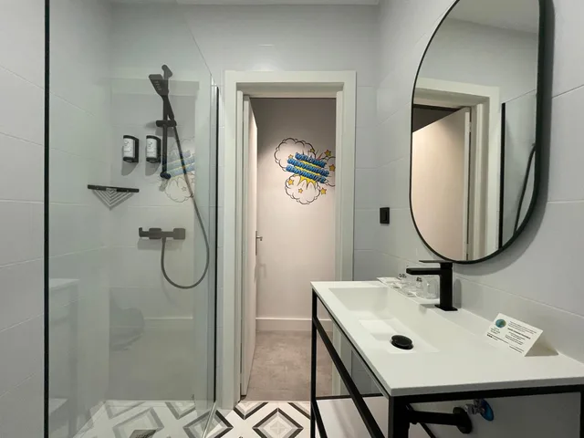 Room, Double or Twin Bed, Street View، Hotel Casual Pop Art Benidorm 4/4