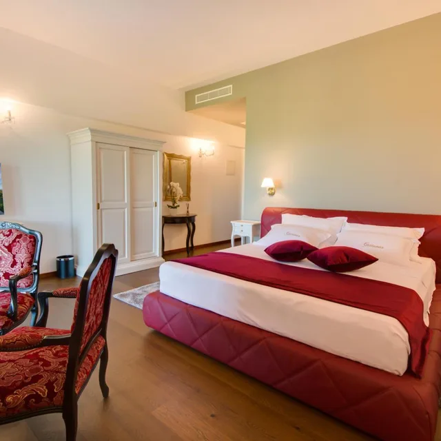 جناح جونيور بشرفة، Wine Residence Cattunar 4/10
