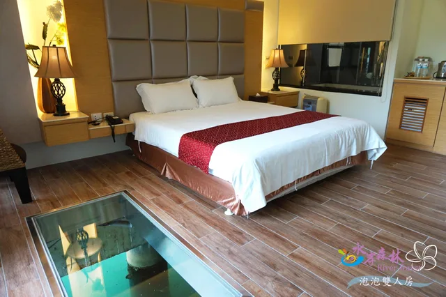 Standard, Queen Bed, River Forest Resort Hotel 1/1