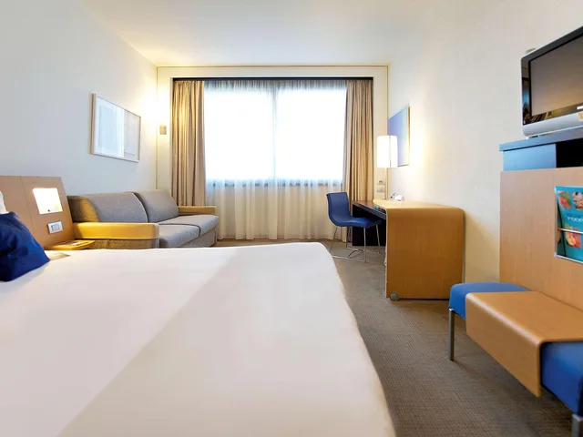 غرفة سوبيريور بسرير كينج، Novotel Genova City 1/10
