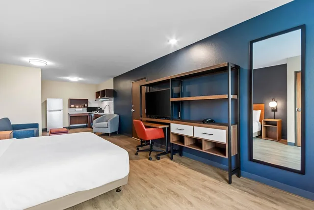 غرفة بسرير كينج لذوي الإعاقة، Everhome Suites Panama City Beach - 30A 3/10