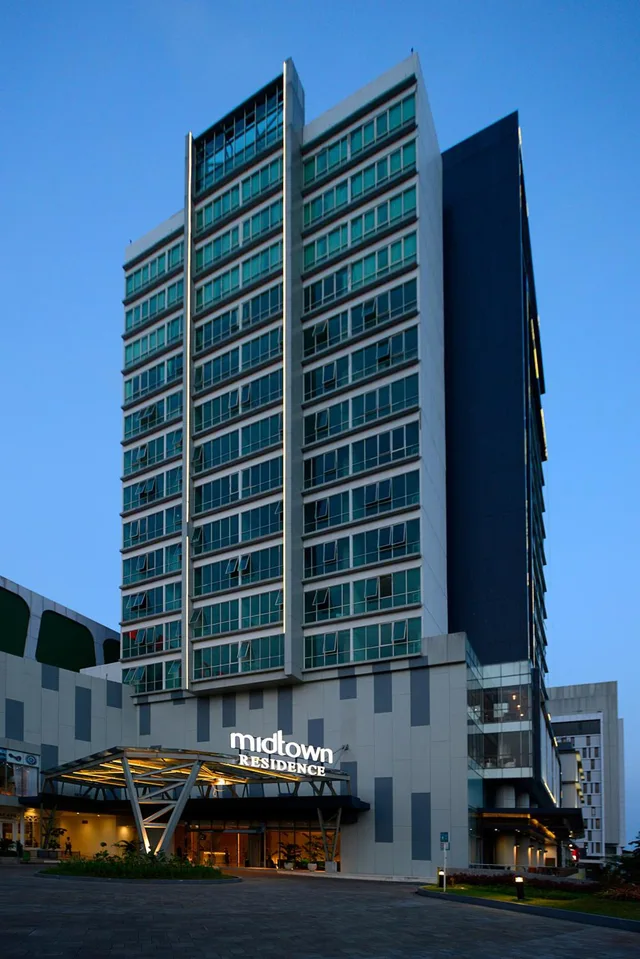 Splendid, Style، Midtown Residence Surabaya 1/2