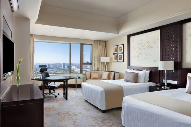 غرفة كلاسيكية بسريرين بإطلالة على المدينة، INTERCONTINENTAL WUXI 8/10