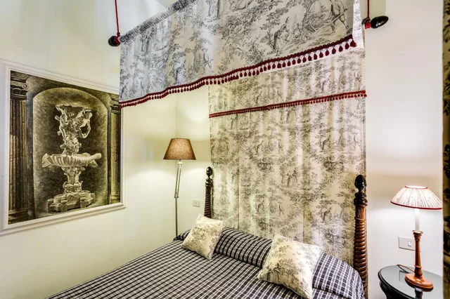 Room, Double Bed, External Bathroom، Casa Heberart Guest House Capo Le Case 5/5