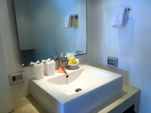 2 Bedrooms, Deluxe, Apartment, King and Queen Bed, Ocean Front، The Front Hotel And Apartment 9/10