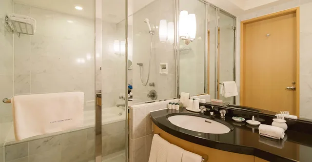 Hollywood, Deluxe, Twin Beds، Jr Hotel Clement Takamatsu 3/3