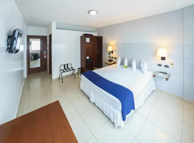 غرفة قياسية بسرير مزدوج، LP Santa Cruz 4/5