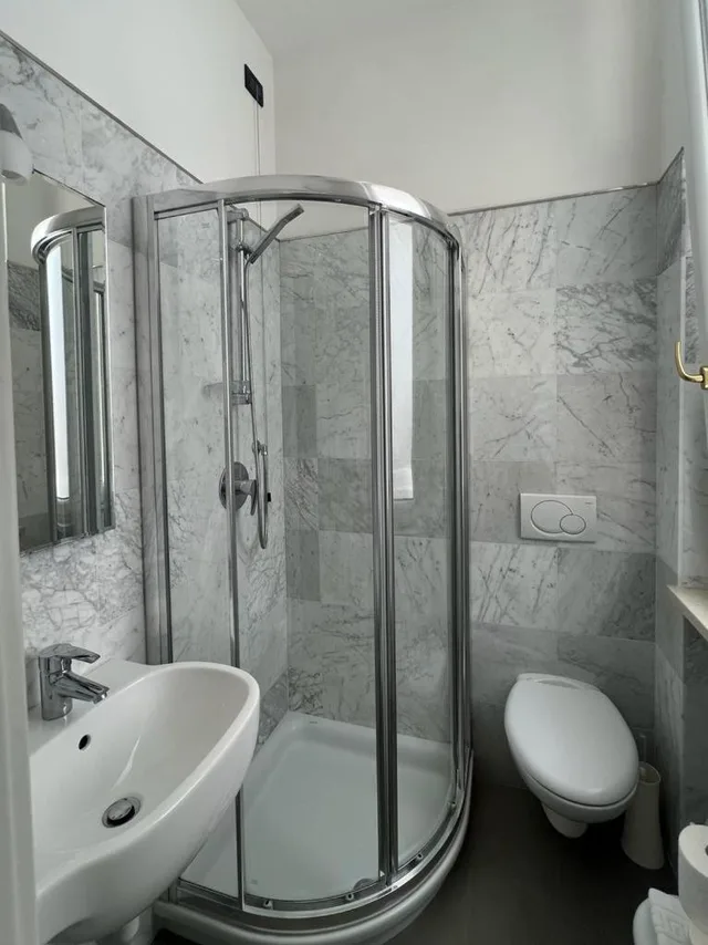 غرفة صغيرة بسرير مزدوج أو سريرين منفصلين، Hotel Excelsior Bay 2/2