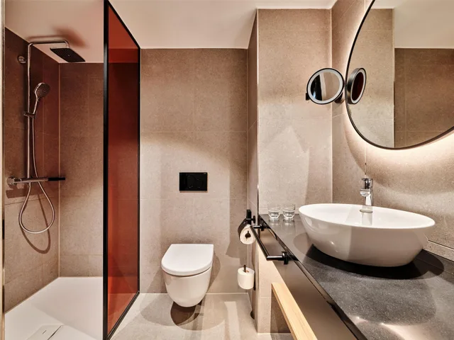 غرفة قياسية بإطلالة على المدينة، Radisson RED Vienna 4/4