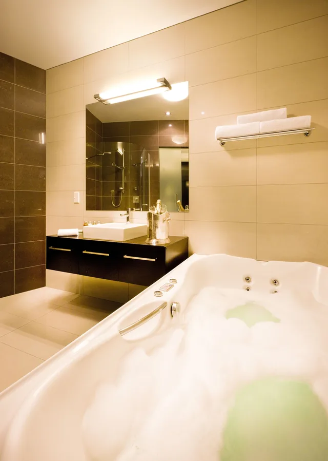 Overwater, Executive, King Bed، Trinity Wharf Tauranga 6/7