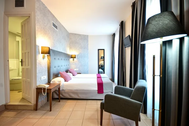Superior, Twin Beds, Hotel Oromana 5/6
