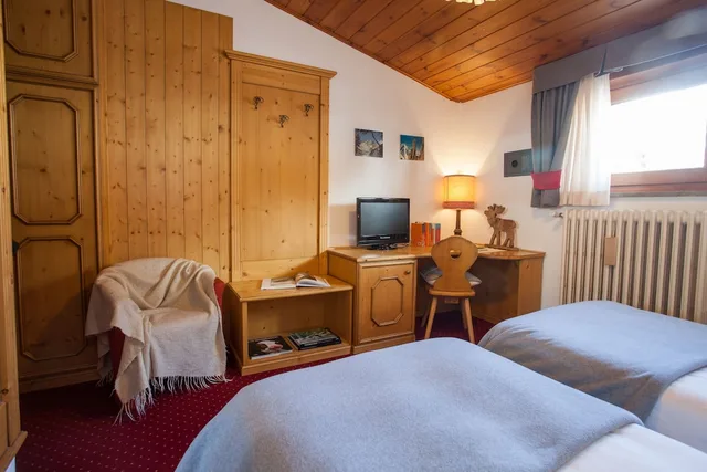 غرفة قياسية بسرير مزدوج، La Vallee Blanche Hotel 6/8