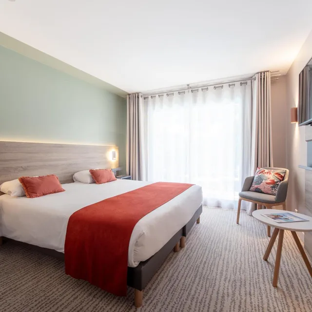 Room, Double Bed, Forest View, Ground Floor، Vital Parc 2/4