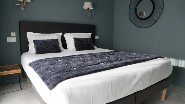 غرفة سوبيريور بسرير كوين، Hotel the Originals Roscoff Armen Le Triton 4/10