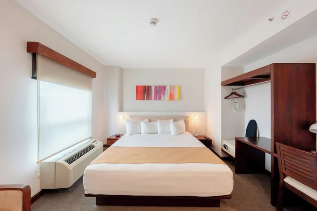Deluxe, Suite, King Bed, Hotel Hex Esteli 2/6