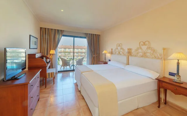 غرفة بسرير مزدوج، La Quinta Menorca by PortBlue Boutique - Adults Only 1/4