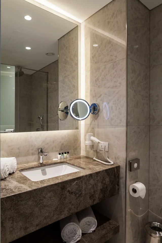 غرفة قياسية بسريرين منفصلين، Wish More Hotel 6/8