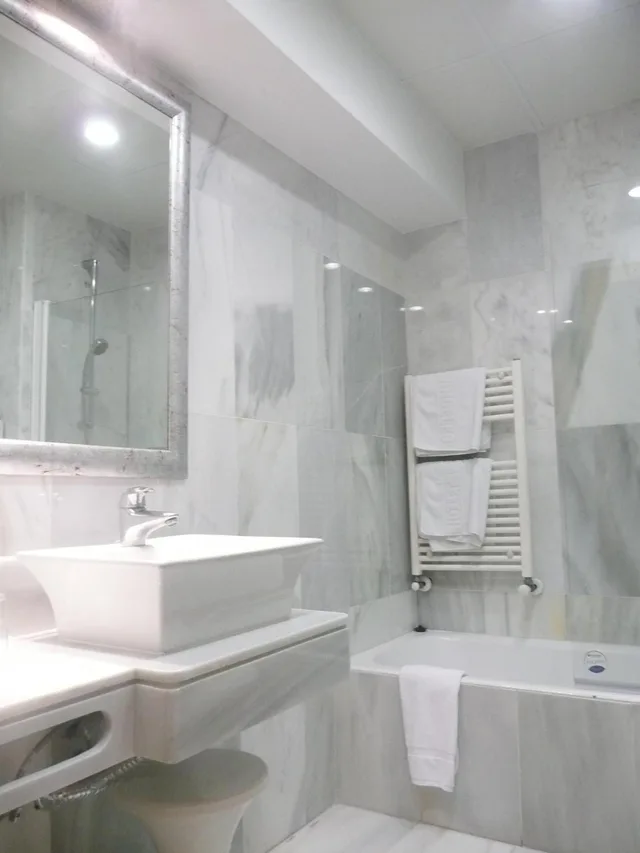 غرفة عائلية، Hotel Los Angeles & Spa 6/7
