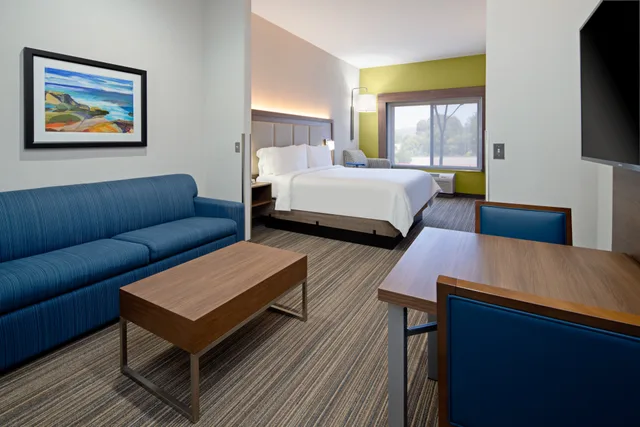 جناح بسرير كينج لذوي الإعاقة، Holiday Inn Express Hotel Suites ATASCADERO 4/6