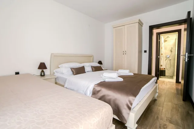 شقة ديلوكس بسرير كوين وسرير فردي، Casa Nuova 3/10