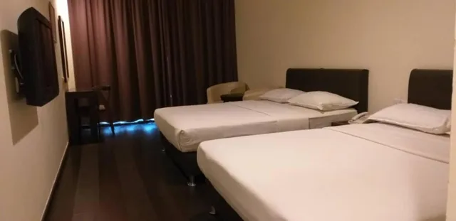 غرفة عائلية بسرير كوين، Manja Hotel 1/4