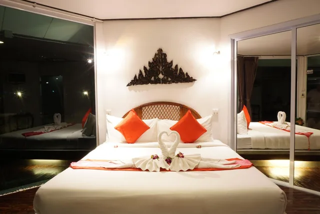 Villa, Beach Front, Am Samui Resort 2/10