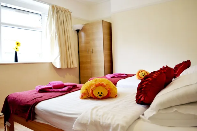 غرفة بسريرين منفصلين، City London Hotel 5/10
