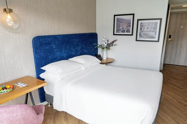 غرفة بسرير كوين بشرفة، Hotel Faranda Collection Cali 5/10