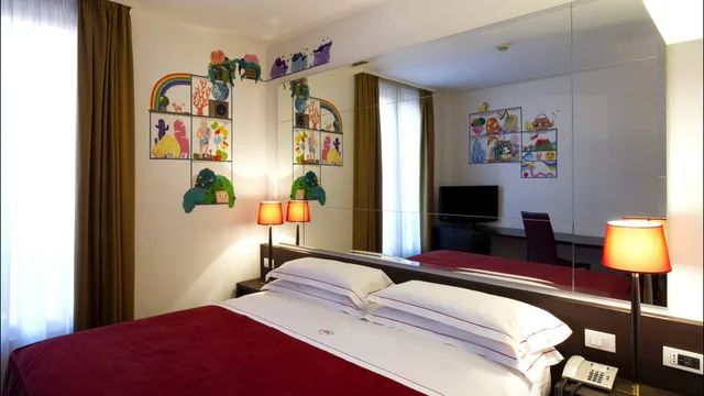 غرفة كلاسيكية بسرير مزدوج أو سريرين منفصلين، Phi Hotel Bologna 10/10
