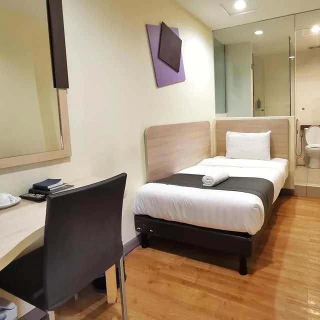 غرفة قياسية بسرير كينج، 360Xpress City Center 1/3