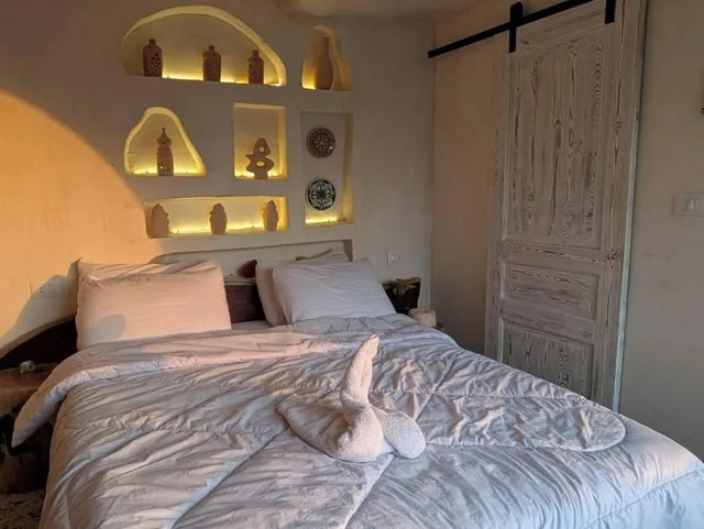 غرفة أساسية بسرير كينج بإطلالة على الجبل، 3 Pyramids View Inn 1/10