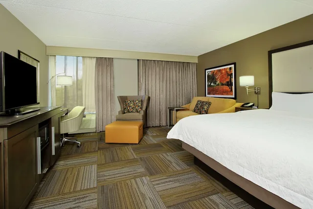 غرفة بسرير كينج بغرفة نوم واحدة، Hampton Inn Philadelphia Great Valley Malvern 1/5